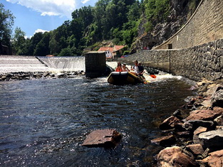 RAFT AND BOAT RENTAL VLTAVA - CK ČESKÝ KRUMLOV - VLTAVA RAFTING