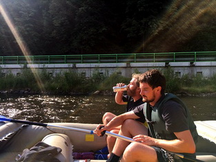 RAFT AND BOAT RENTAL VLTAVA - CK ČESKÝ KRUMLOV - VLTAVA RAFTING RAFT AND BOAT RENTAL VLTAVA - CK ČESKÝ KRUMLOV - VLTAVA RAFTING