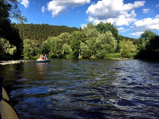 RAFT AND BOAT RENTAL VLTAVA - CK ČESKÝ KRUMLOV - VLTAVA RAFTING